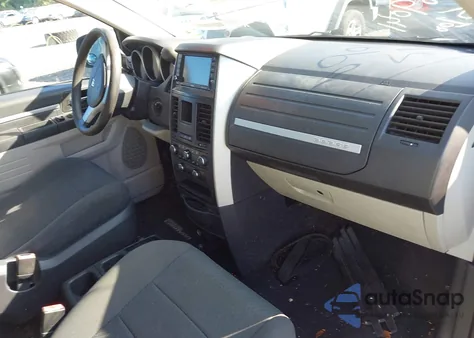 2010 Dodge Grand Caravan Se from USA, damaged, VIN 2D4RN4DE4AR349937